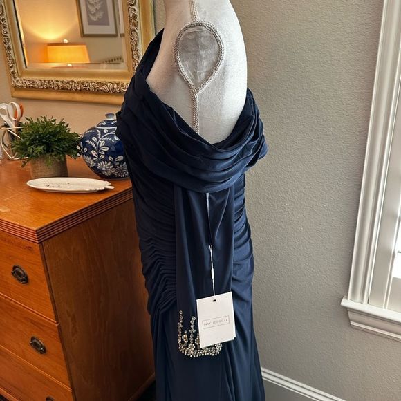 Mac Duggal gown used - Picture 8 of 14